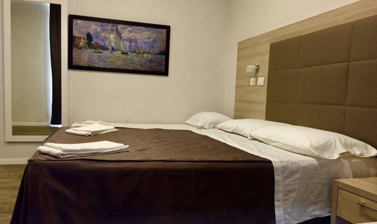 Academy Hotel Fiumicino Kültér fotó